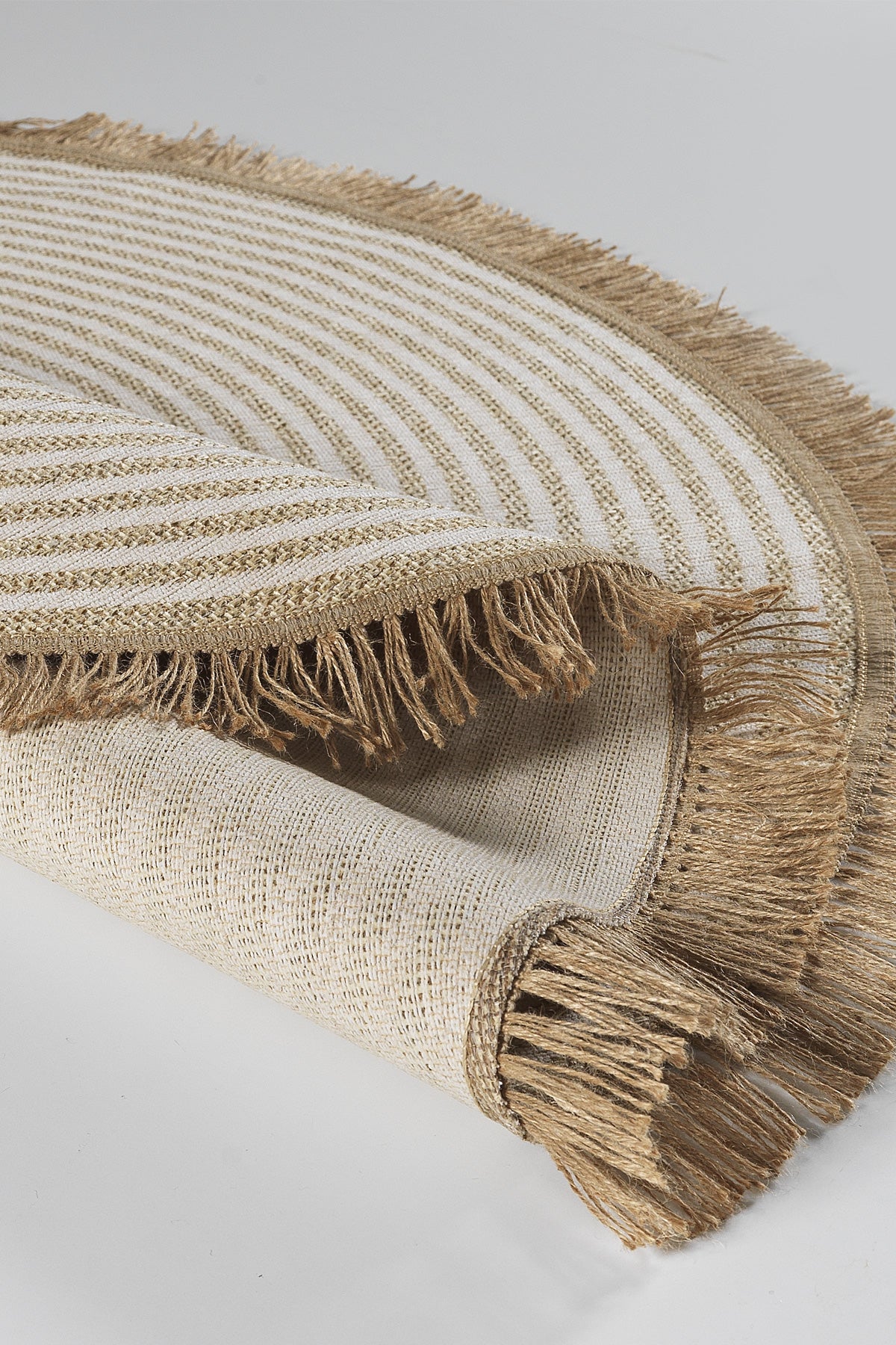 Modern Round Rug | Woven Round Rug | Demaer Home Decor