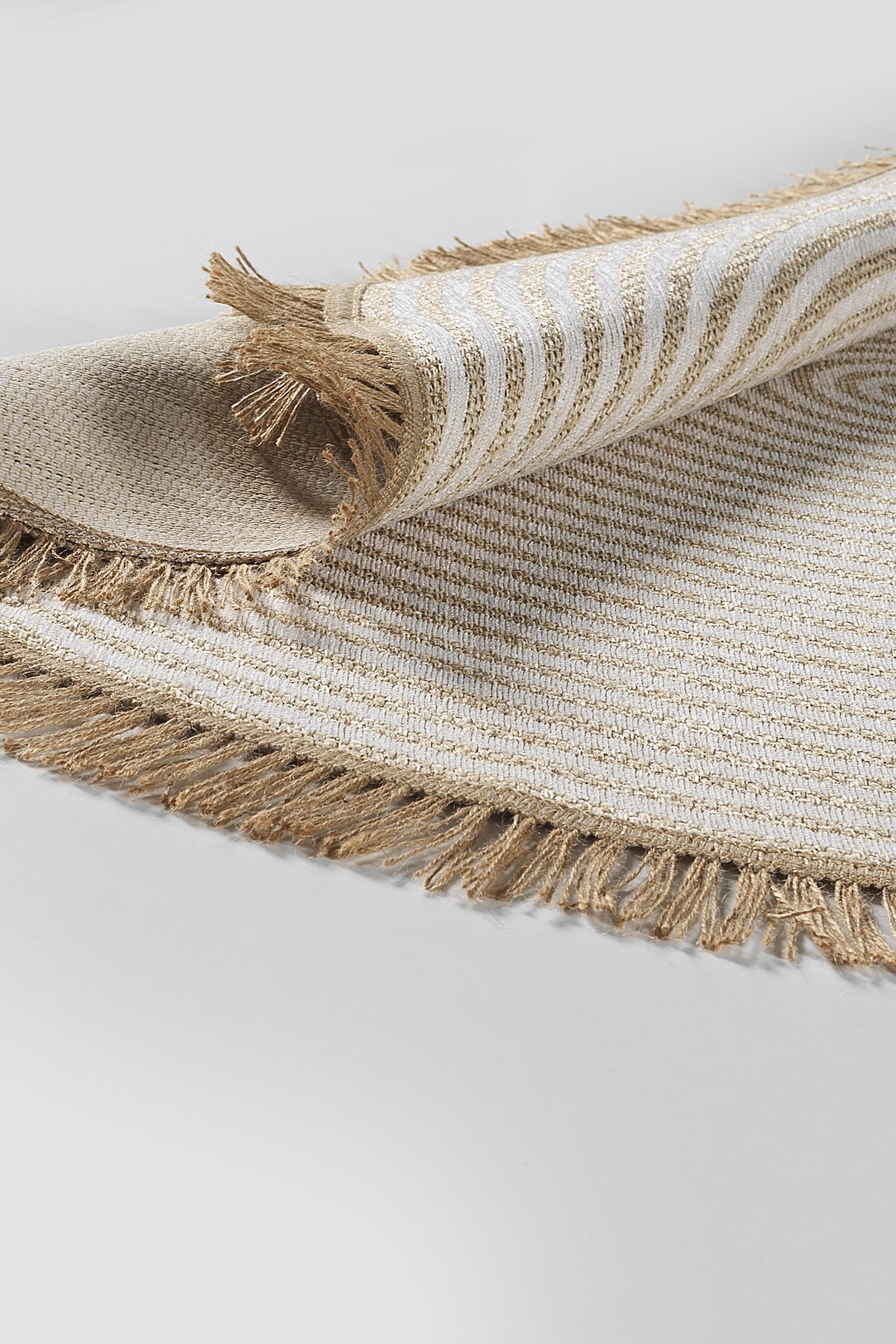 Modern Round Rug | Woven Round Rug | Demaer Home Decor